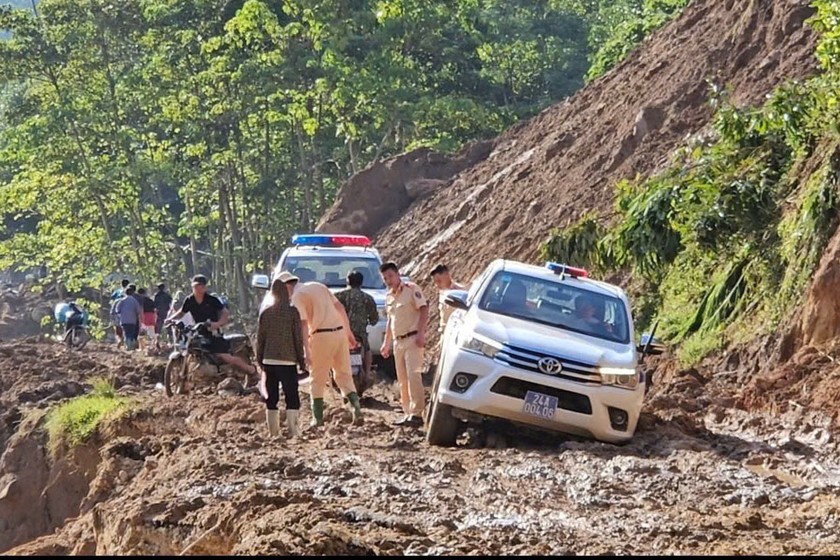 Sạt lở khiến nhiều xã tại huyện Bắc Hà bị cô lập