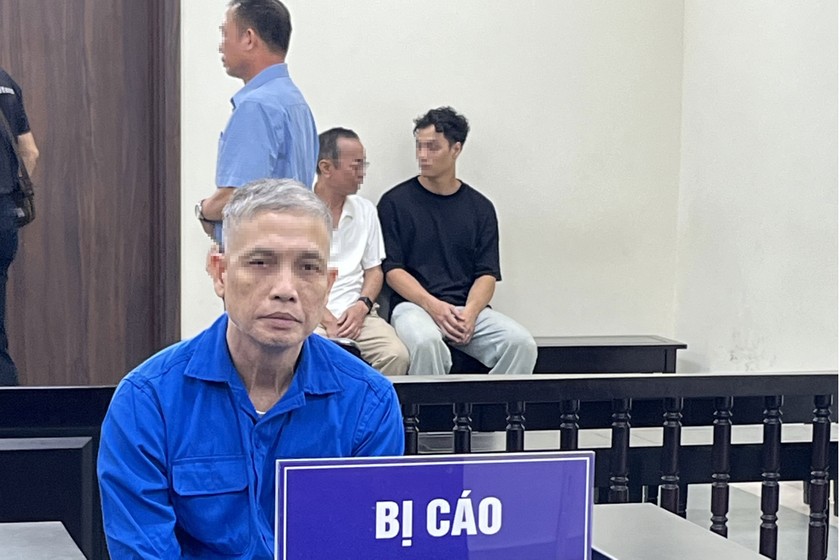 Bị cáo tại toà.