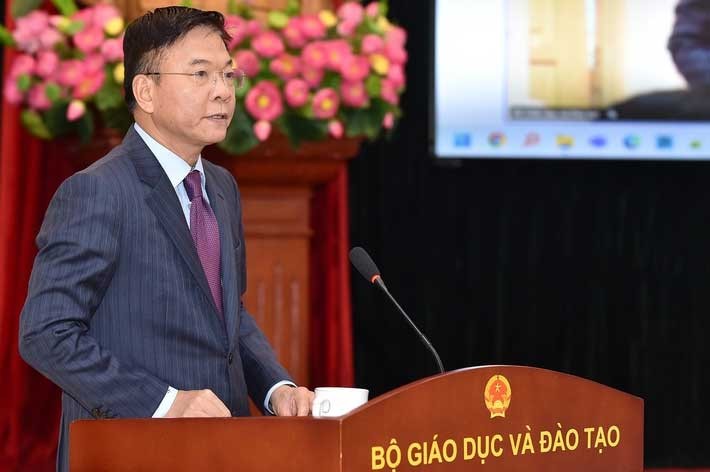 Phó Thủ tướng Lê Thành Long: Một người công dân tốt trong giai đoạn hiện nay sẽ đồng thời là một người công dân học tập với những năng lực số và khả năng sống thích ứng với môi trường số trong một quốc gia chuyển đổi số - Ảnh: VGP/Đức Tuân
