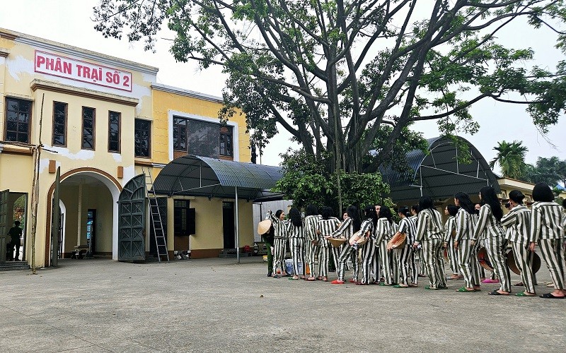 Phạm nhân nữ sau giờ lao động cải tạo tại trại giam Phú Sơn 4 (Ảnh: Hồng Quân).