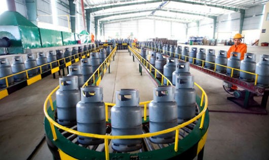 Giá gas tăng 6.000đ/bình 12kg từ sáng nay