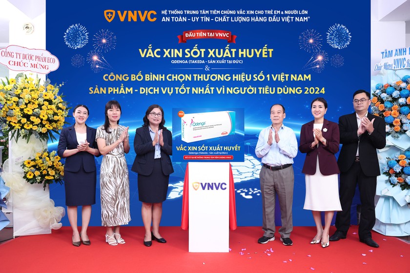 Lễ ra mắt vắc xin sốt xuất huyết diễn ra chiều 20/9 tại trung tâm tiêm chủng VNVC Hoàng Văn Thụ (TP HCM). Ảnh: Mai Ngọc