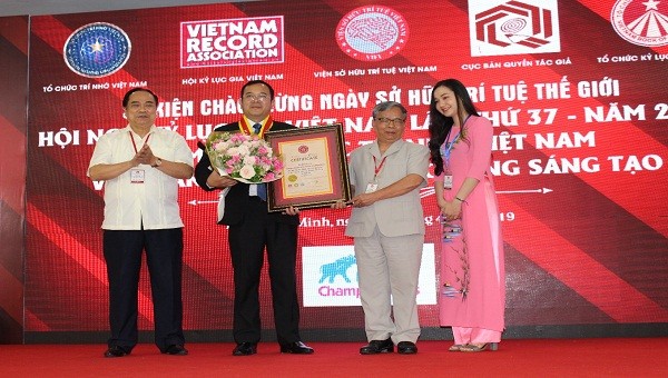 Ông Nguyễn Văn Hùng - Phó TGĐ kiêm Giám đốc Tài chính tập đoàn Mường Thanh