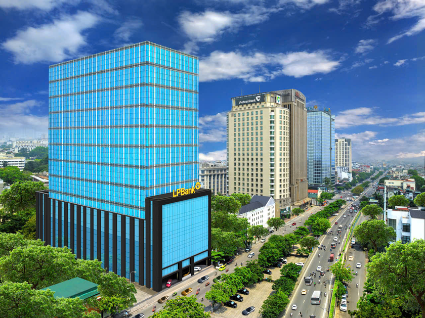 LPBank triển khai chương trình giảm lãi suất cho vay lên đến 2%/năm.