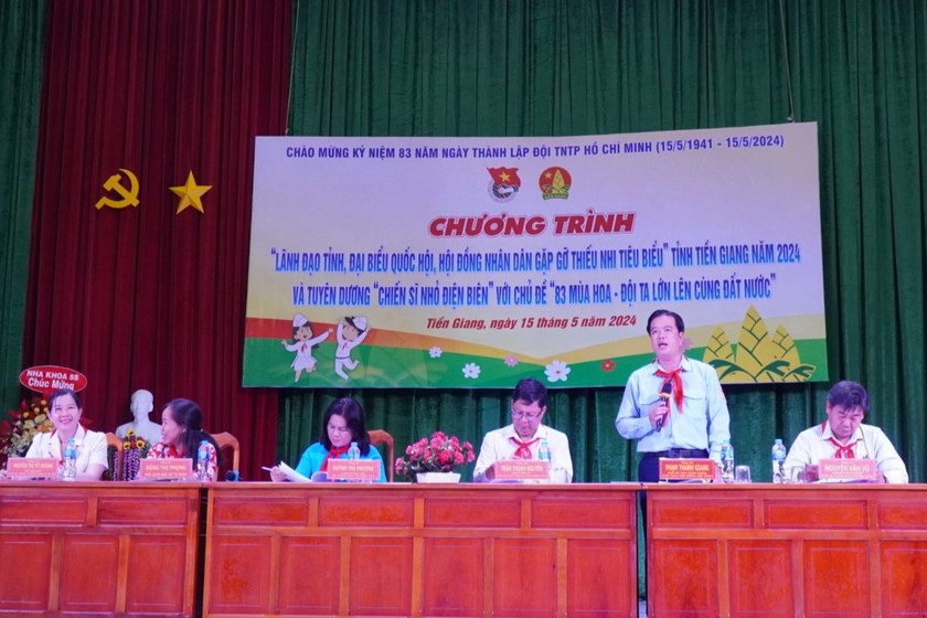 Trẻ em đối thoại trực tiếp với lãnh đạo tỉnh Tiền Giang