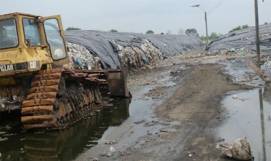 Rác cũng là tài nguyên và có thể kiếm tiền từ rác tái chế. Ảnh minh họa