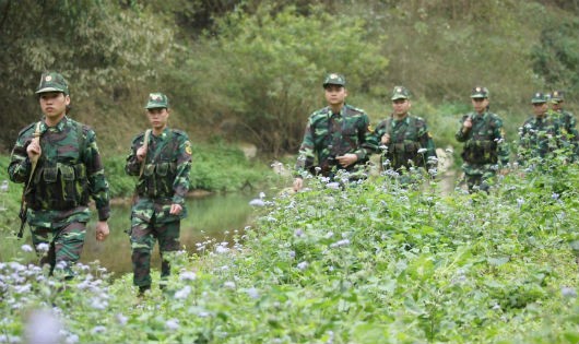 Những bước chân góp phần giữ bình yên cuộc sống