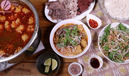 Công thức nấu bún bò Huế chuẩn ngon