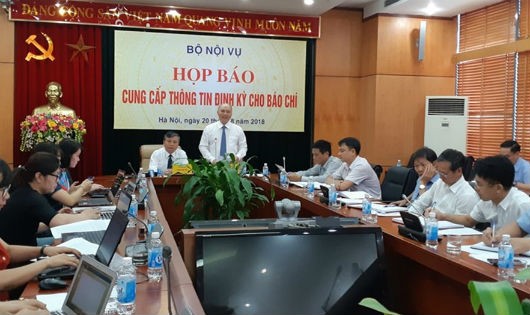 Toàn cảnh buổi họp báo