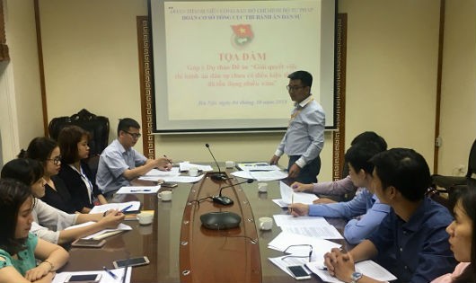 Quang cảnh buổi tọa đàm