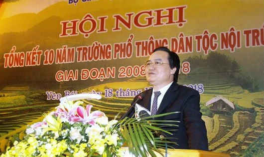 Bộ trưởng Phùng Xuân Nhạ chia sẻ quan điểm của ngành đối với vụ việc xẩy ra tại trường Phổ thông dân tộc nội trú THCS Thanh Sơn, Phú Thọ