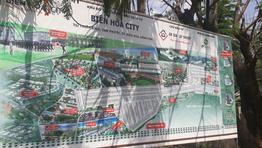 Bảng quảng cáo dự án Biên Hòa City (xã Tam Phước, TP Biên Hòa) của Công ty cổ phần BĐS An Gia Lập Nghiệp. Những hình ảnh một khu đô thị “đẹp như mơ” khác xa thực tế đang diễn ra ở đây
