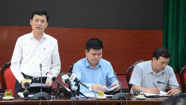 Chánh Văn phòng, Người phát ngôn UBND TP Hà Nội Phạm Quý Tiên trả lời tại buổi họp báo.