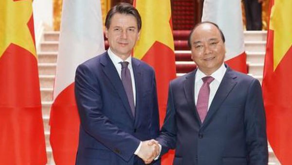 Thủ tướng Nguyễn Xuân Phúc và Thủ tướng Ý Giuseppe Conte 