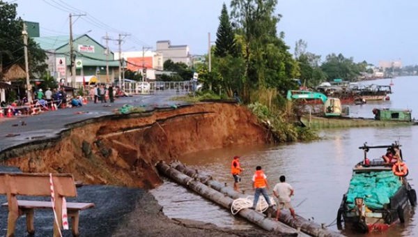 Sạt lở phức tạp ở QL 91 thuộc huyện Châu Phú, tỉnh An Giang.