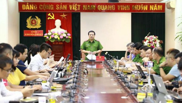 Trung tướng Phạm Văn Các, Cục trưởng CSĐT tội phạm về ma túy tại cuộc họp báo.
