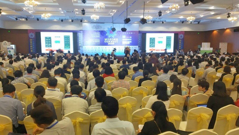 Quang cảnh lễ khai mạc Diễn đàn MeKong connect 2019.