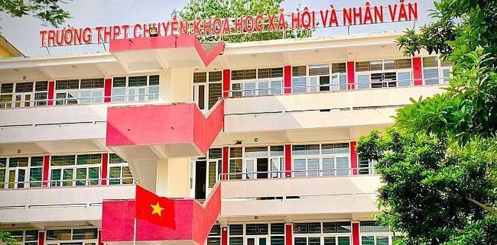 Trường THPT chuyên Khoa học Xã hội và Nhân văn hạ điểm chuẩn vào lớp 10