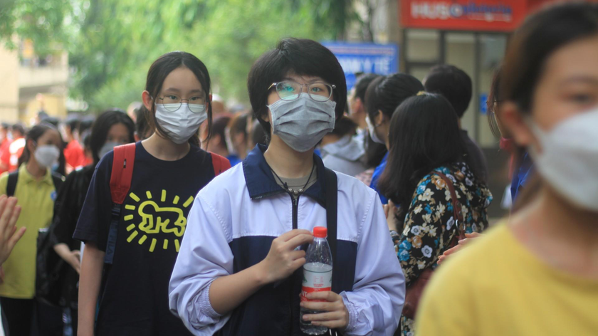 Trường THPT chuyên Khoa học Xã hội và Nhân văn công bố điểm trúng tuyển