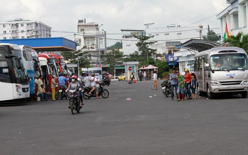 Kể từ 0h ngày 6/7, Khánh Hòa dừng toàn bộ vận tải hành khách liên tỉnh.