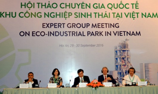 Hội thảo chuyên gia quốc tế về KCN sinh thái tại Việt Nam