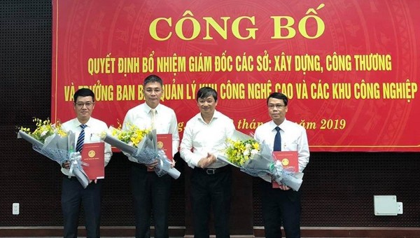 Công bố các quyết định bổ nhiệm chức danh Giám đốc Sở ngày 28/10