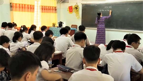 Tuyên truyền tiết kiệm điện trong trường học