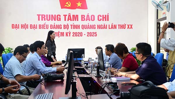 Trung tâm báo chí phục vụ Đại hội Đảng bộ tỉnh lần thứ XX.