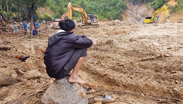 Sạt lở nhiều người chết và mất tích tại Quảng Nam những ngày qua.