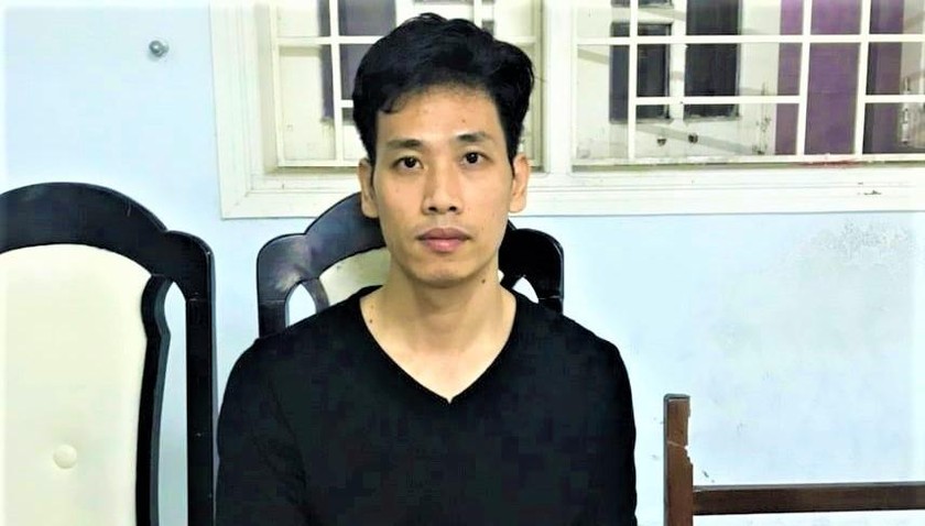 Bị can Phạm Văn Sơn tại cơ quan công an. 