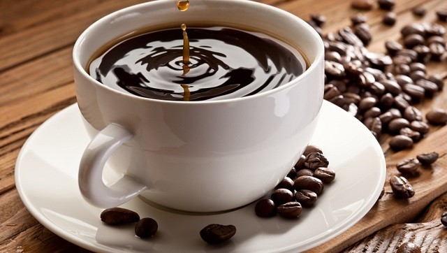 Uống cà phê thường xuyên làm giảm nguy cơ mù