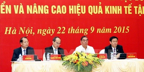 Đoàn Chủ tịch hội nghị. (Ảnh: Nguyễn Dân/TTXVN).