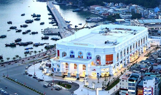 Tòa nhà Vincom Center Hạ Long.