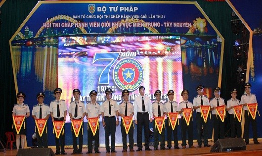 Chấp hành viên giỏi khu vực miền Trung - Tây Nguyên tranh tài