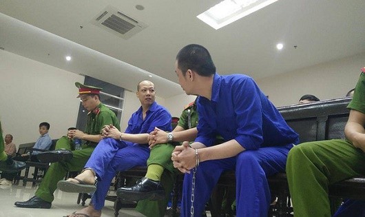 Nguyễn Văn Tình và đồng bọn hầu tòa