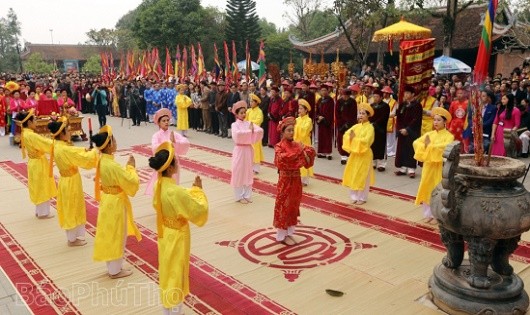 Một số hình ảnh tại Lễ hội đền mẫu Âu Cơ năm 2018.