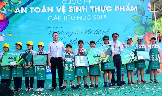 Sữa Cô gái Hà Lan đồng hành cùng hội thi vệ sinh an toàn thực phẩm