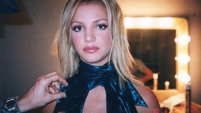 Britney Spears đã được tự do sau 13 năm bị kìm kẹp bởi quyền giám hộ 