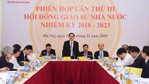 Phiên họp cuối cùng của Hội đồng GSNN để xét công nhận GS, PGS năm 2019