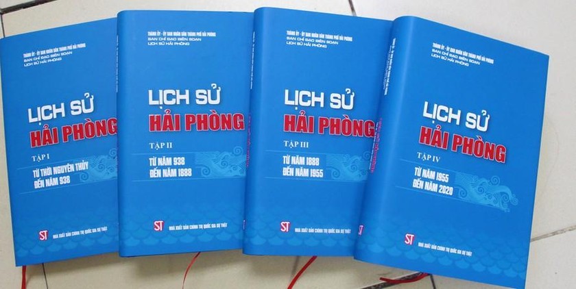 Công bố bộ sách về "Lịch sử Hải Phòng"