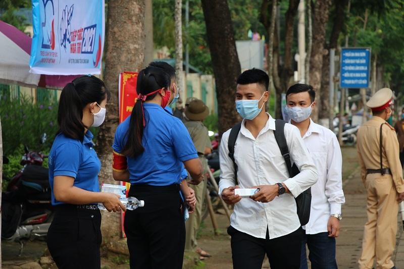 Hơn 11.400 thí sinh Sơn La bước vào ngày thi tốt nghiệp đầu tiên