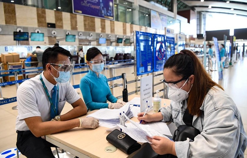 Hành khách đi, đến Nội Bài đang tăng cao trong những ngày gần đây.