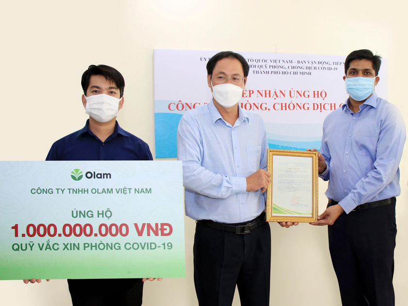 Olam Việt Nam trao tài trợ 1 tỷ đồng cho Ủy ban Mặt trận Tổ quốc Việt Nam TP HCM.