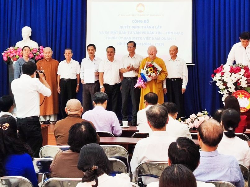 UB MTTQ Việt Nam Quận 11 (TP Hồ Chí Minh) đã quyết định thành lập và ra mắt các Ban tư vấn.