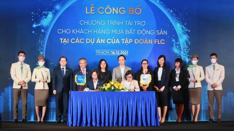 Lễ ký kết hợp tác giữa Sacombank và FLC