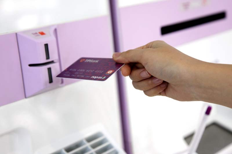 TPBank đã phát hành thành công thẻ ATM sử dụng công nghệ chip, chống gian lận thẻ thông qua skimming