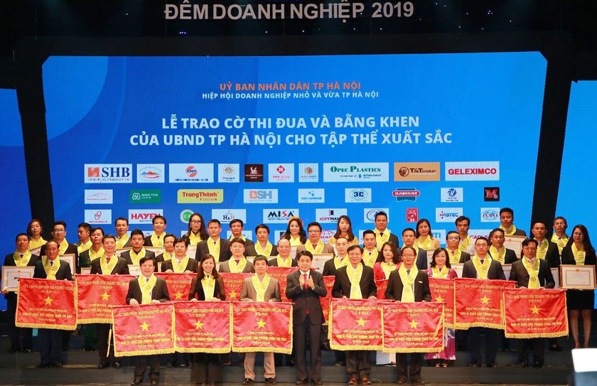 Đêm doanh nghiệp 2019 vinh danh các doanh nhân, doanh nghiệp xuất sắc