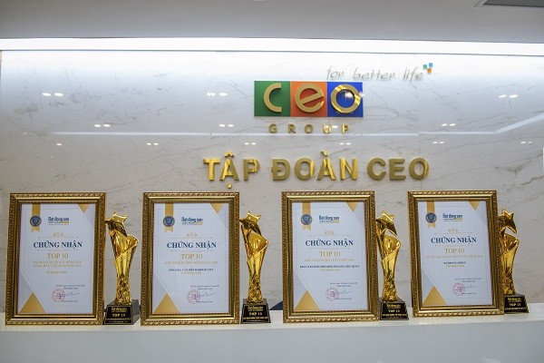 Tập đoàn CEO và những giải thưởng được vinh danh trong chương trình “Thương hiệu, sản phẩm, dịch vụ BĐS tiêu biểu”.