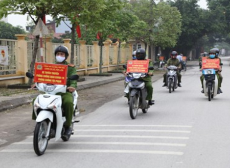 Mô hình “tiếng loa an ninh” nhằm tuyên truyền các biện pháp phòng, chống dịch Covid - 19 và phòng chống tội phạm trên địa bàn