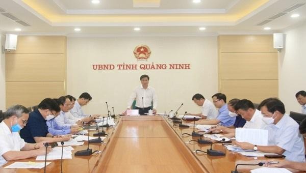 Chủ tịch UBND tỉnh Quảng Ninh Nguyễn Tường Văn chủ trì cuộc họp.